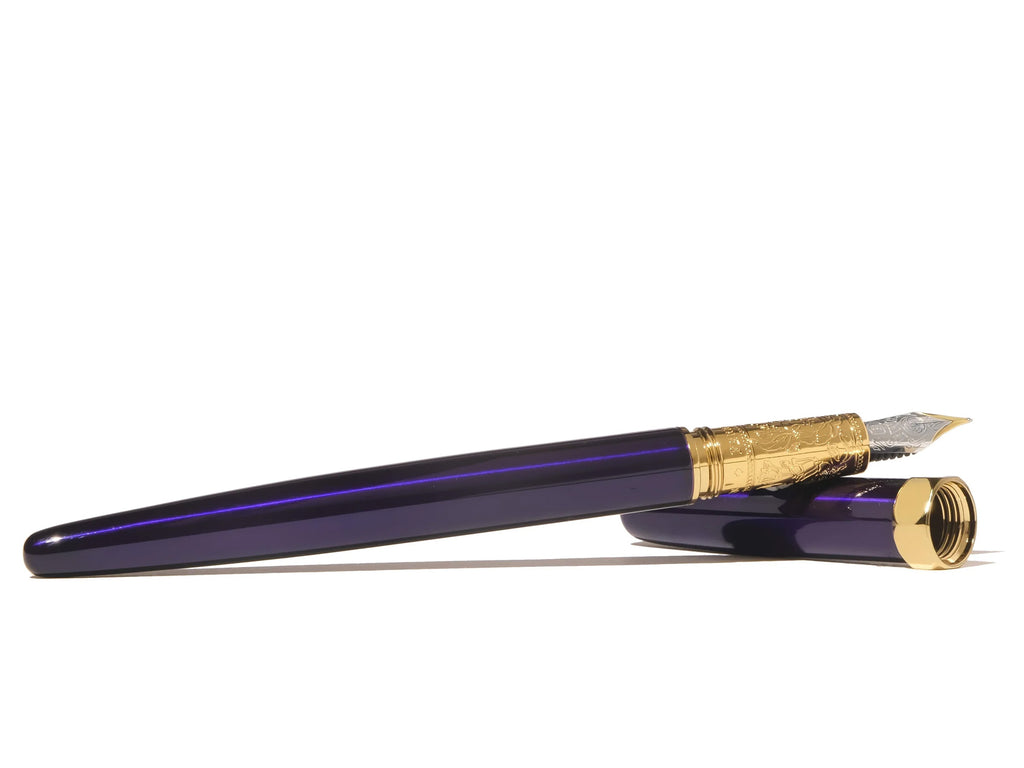 The Bijou Fountain Pen - Moonbeam Meadows